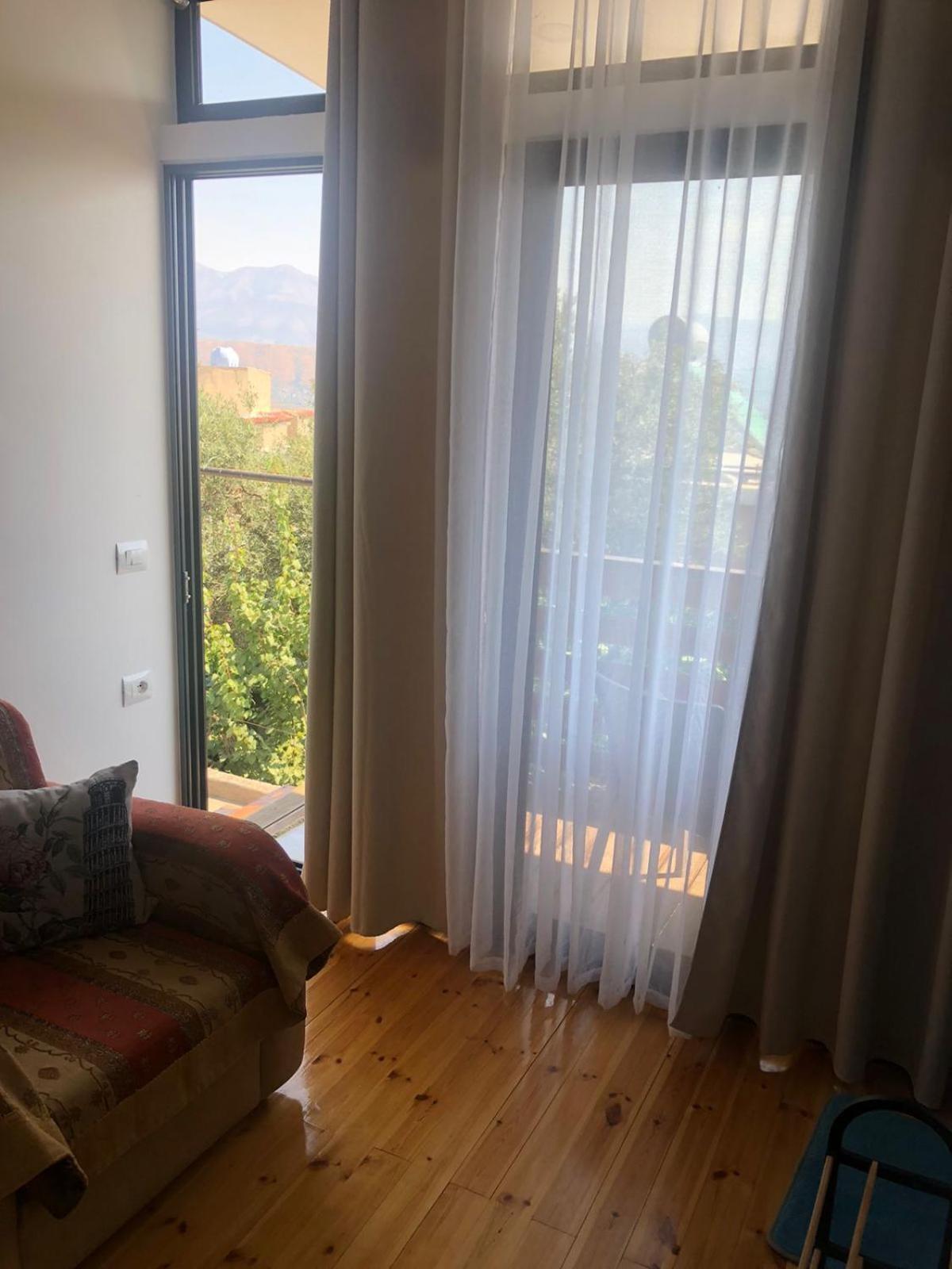 סרנדה Mona'S Guesthouse מראה חיצוני תמונה